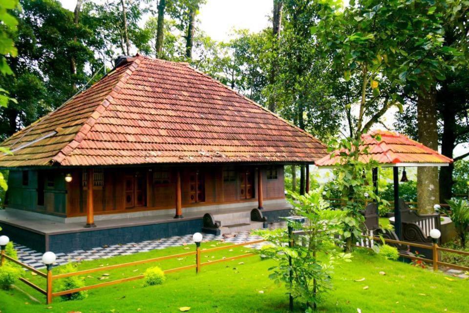 Traditional Kerala Villa Munnar Bagian luar foto
