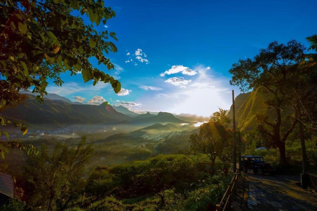 Traditional Kerala Villa Munnar Bagian luar foto